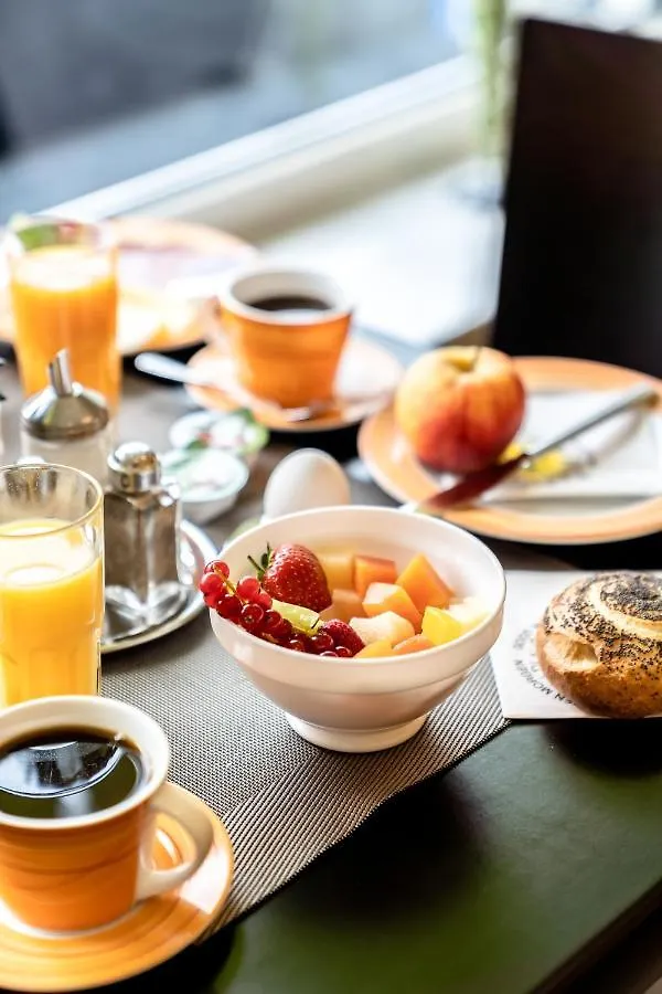 Hotel Fresh Inn Unterhaching 2*,  Germany