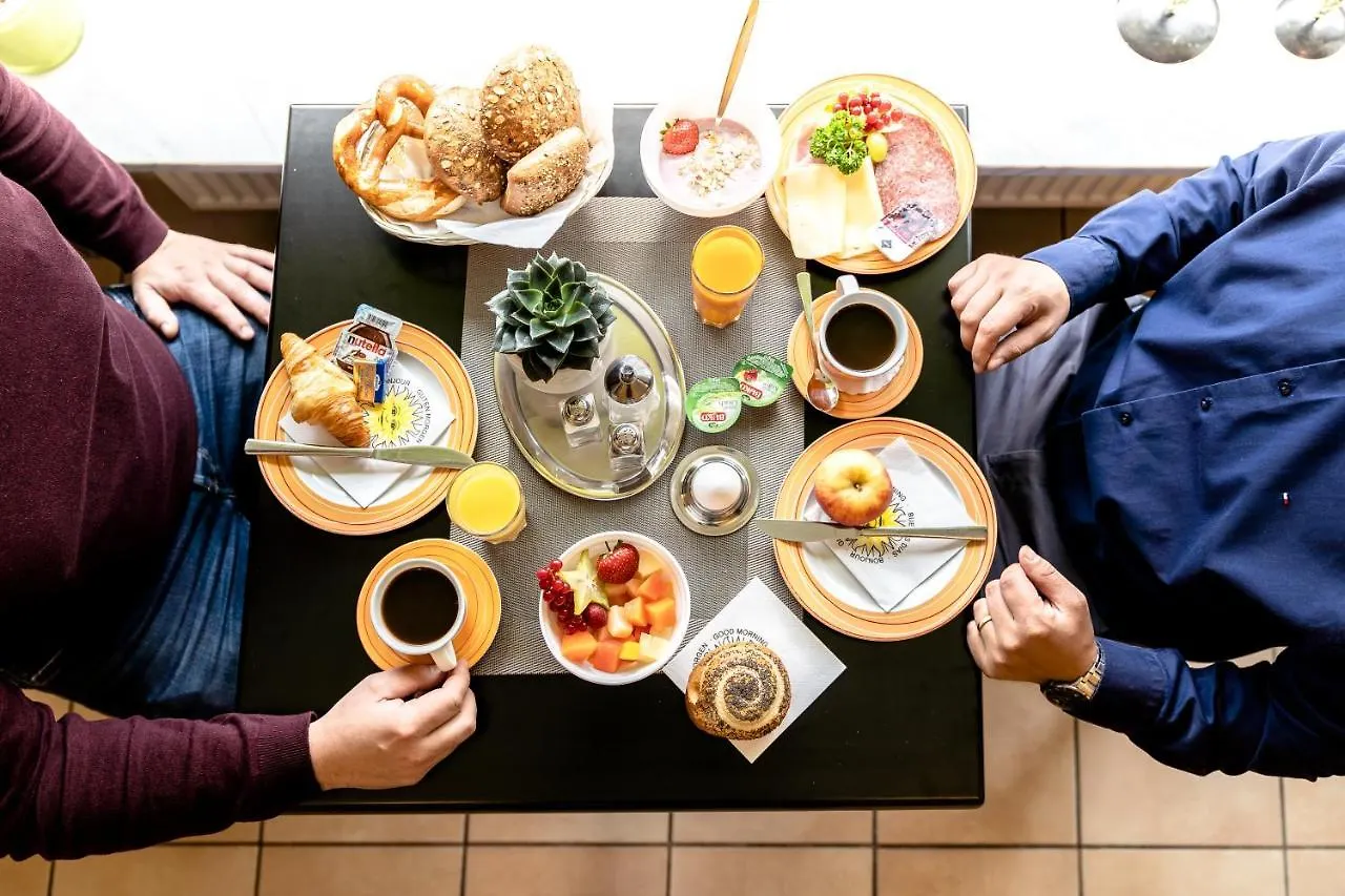 Hotel Fresh Inn Unterhaching